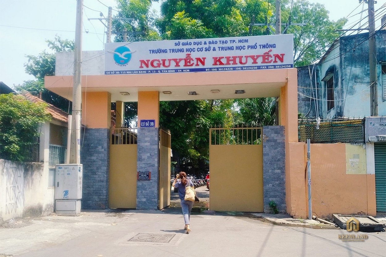 Trường THPT Dân lập Nguyễn Khuyến