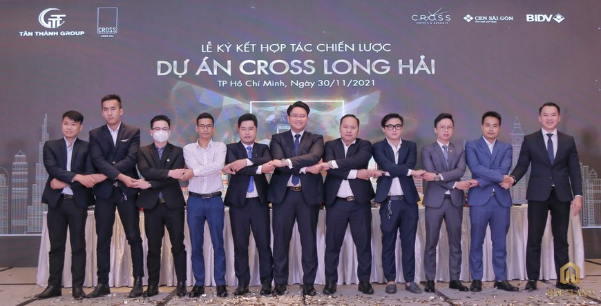 Lễ kí kết hợp tác chiến lược dự án Cross Long Hải